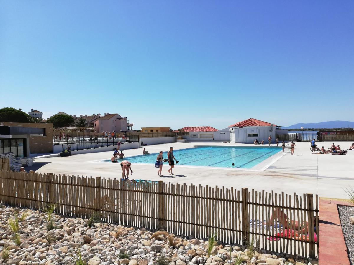 Canigou Vue: Lakeside Retreat With Pools And Playground Apartment *