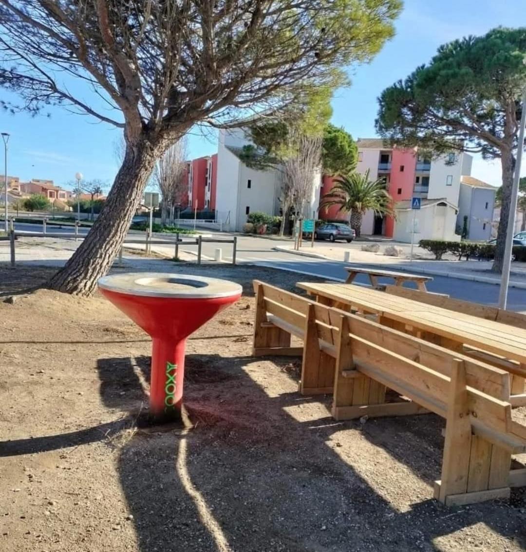 Canigou Vue: Lakeside Retreat With Pools And Playground Apartment Le Barcares