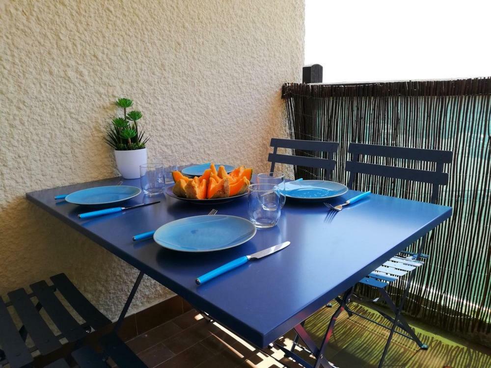 Canigou Vue: Lakeside Retreat With Pools And Playground Apartment Le Barcares