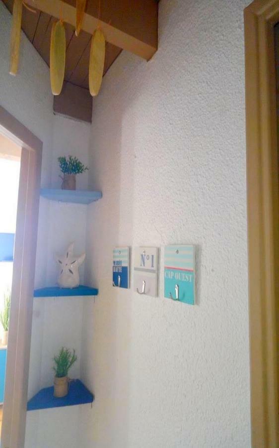 Canigou Vue: Lakeside Retreat With Pools And Playground Le Barcares